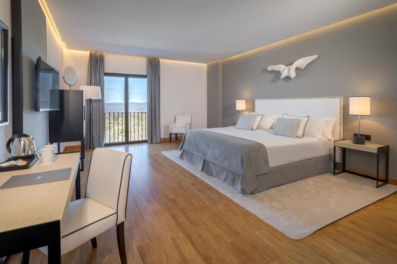 Barcelo Aracena & Spa Luaran gambar