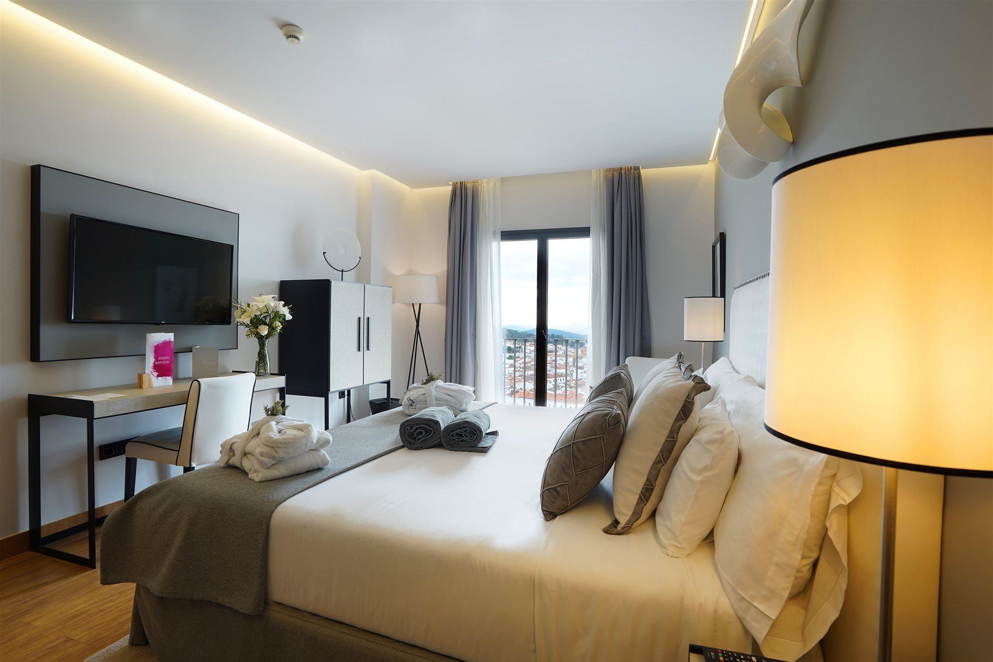 Barcelo Aracena & Spa Luaran gambar